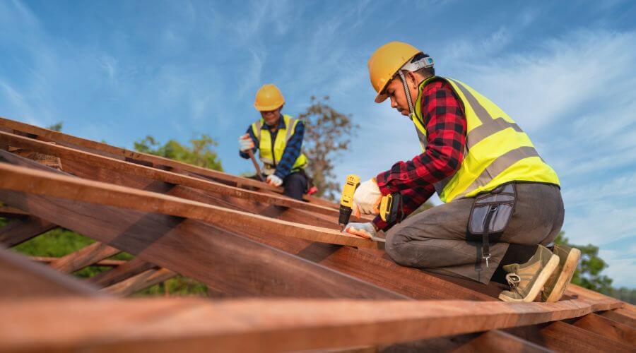 Professional Flat Roofing Installation services in Tuppers Plains, OH